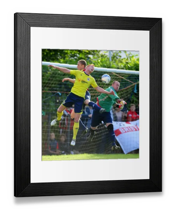 Framed Print : Bristol City's Ryan Taylor Battles for a Header in Pre-Season Friendly Against Ashton and Backwell United Framed Print : Bristol City's Ryan Taylor Battles for a Header in Pre-Season Friendly Against Ashton and Backwell United