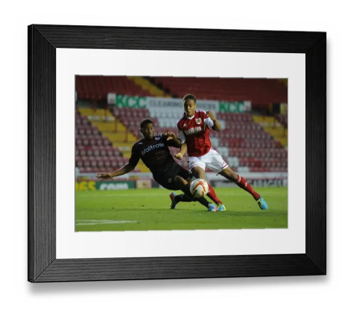 Framed Print : Bristol City vs Reading: Intense Moment as Mariappa Tackles Reid in Penalty Box