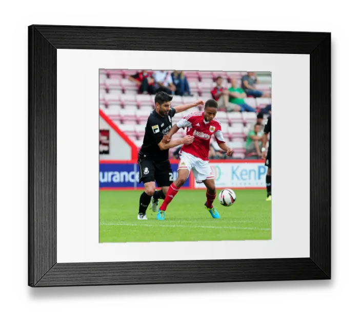 Framed Print : Bobby Reid vs. Richard Hughes: A Battle at the Heart of the Action - Bournemouth vs. Bristol City, 2013 Framed Print : Bobby Reid vs. Richard Hughes: A Battle at the Heart of the Action - Bournemouth vs. Bristol City, 2013