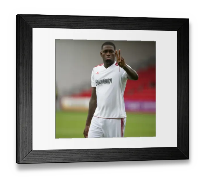 Framed Print : Peace Gesture by Jay-Emmanuel Thomas: Bournemouth vs. Bristol City Friendly (2013)
