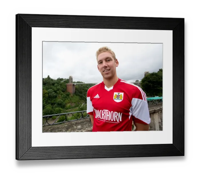 Framed Print : Bristol City FC: Scott Wagstaff's Pre-Season Portrait at Avon Gorge Hotel