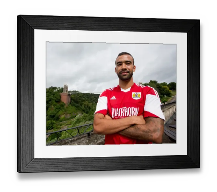 Framed Print : Bristol City Football Team: Focus on Brendan Moloney at Avon Gorge Hotel (2013) Framed Print : Bristol City Football Team: Focus on Brendan Moloney at Avon Gorge Hotel (2013)