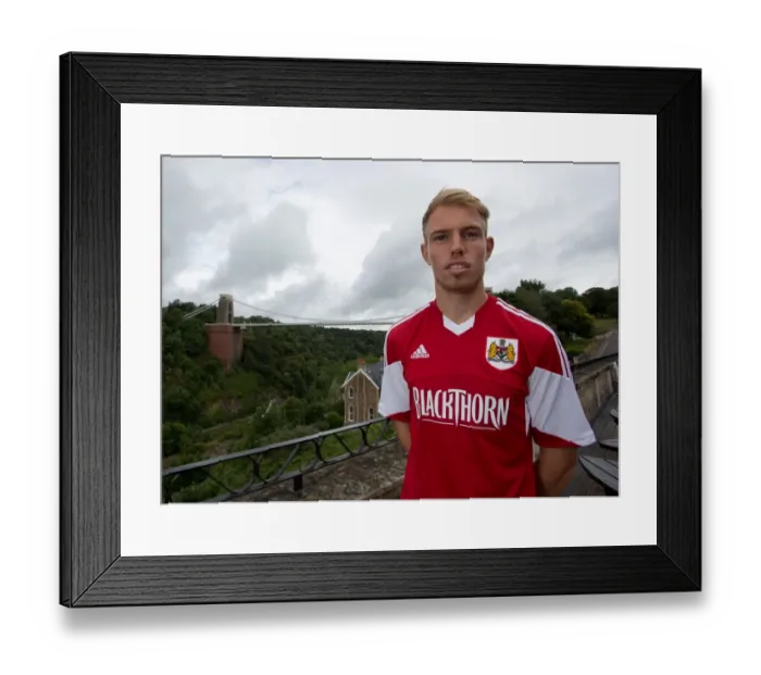Framed Print : Bristol City Football Team: Unwavering Determination at Avon Gorge Hotel, 2013 Framed Print : Bristol City Football Team: Unwavering Determination at Avon Gorge Hotel, 2013