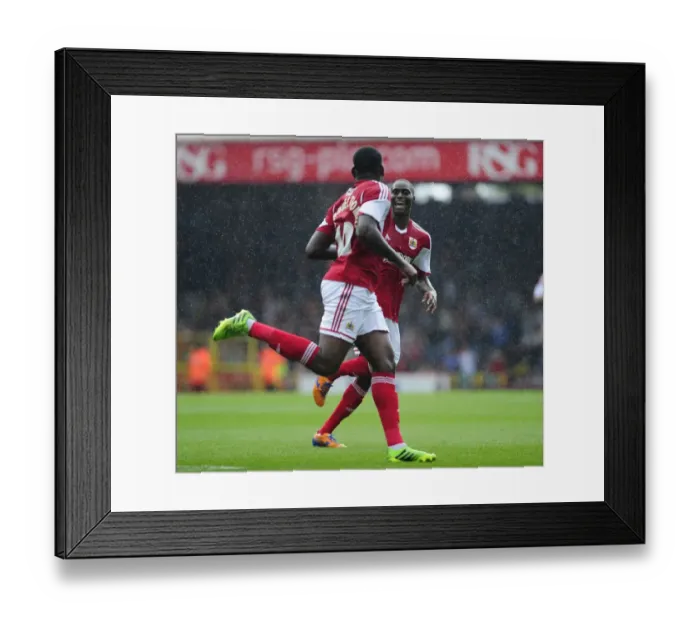 Framed Print : Bristol City's Jay Emmanuel-Thomas Scores the Winning Goal Against Bradford City, 2013