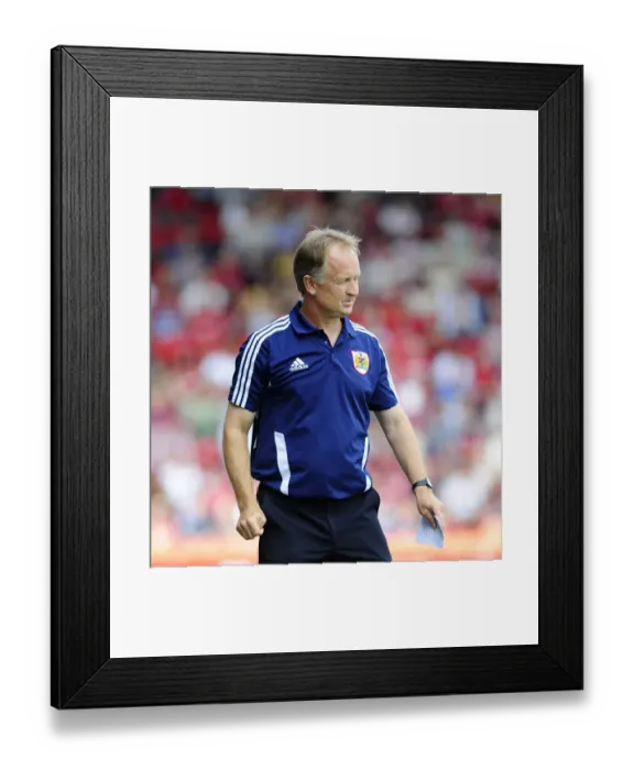 Framed Print : Sean O'Driscoll Leads Bristol City Against Bradford City at Ashton Gate, 2013 - Football Match Framed Print : Sean O'Driscoll Leads Bristol City Against Bradford City at Ashton Gate, 2013 - Football Match