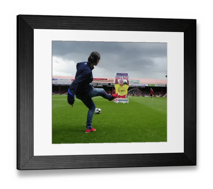 Framed Print : Bristol City's Natalia Pablos Sanchon Attempts the Through My Belly Challenge at Ashton Gate, 2013 (Bristol City vs Bradford City) Framed Print : Bristol City's Natalia Pablos Sanchon Attempts the Through My Belly Challenge at Ashton Gate, 2013 (Bristol City vs Bradford City)