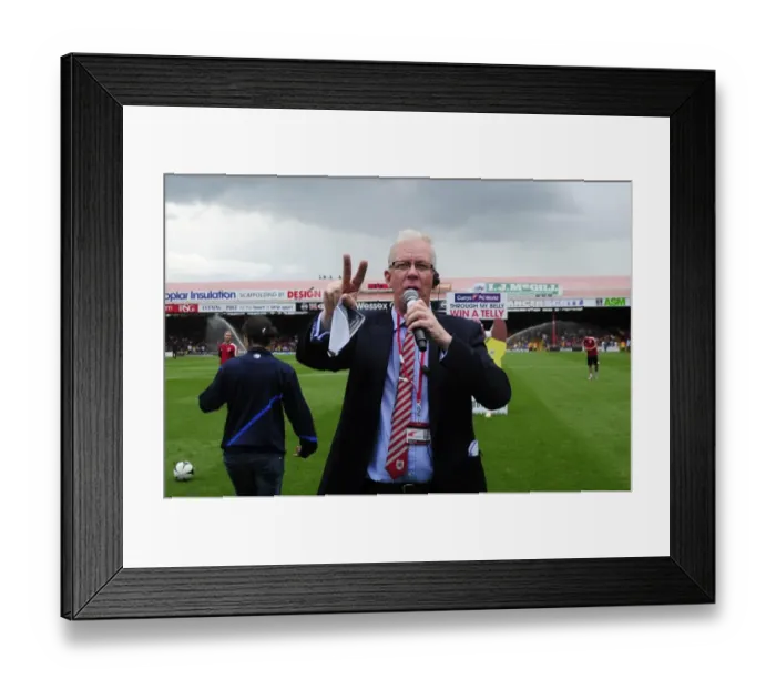 Framed Print : Bristol City vs Bradford City: David Lloyd Announces at Ashton Gate, Sky Bet League One (August 3, 2013) Framed Print : Bristol City vs Bradford City: David Lloyd Announces at Ashton Gate, Sky Bet League One (August 3, 2013)