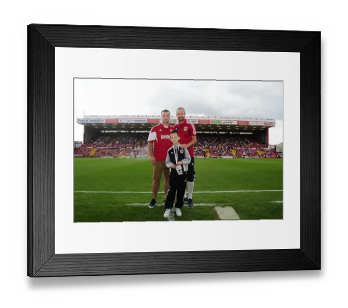 Framed Print : Bristol City's Louis Carey Holds the Blackthorn Trophy after Winning against Bradford City, August 2013 Framed Print : Bristol City's Louis Carey Holds the Blackthorn Trophy after Winning against Bradford City, August 2013