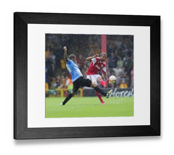 Framed Print : Bristol City's Liam Fontaine Clears the Ball in Action against Bradford City Framed Print : Bristol City's Liam Fontaine Clears the Ball in Action against Bradford City