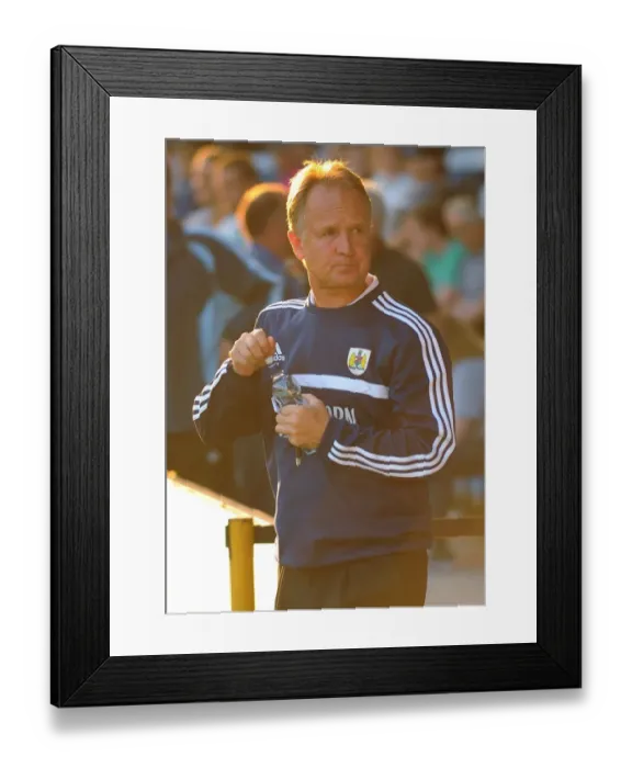 Framed Print : Sean O'Driscoll Leads Bristol City in Capital One Cup Clash at Gillingham, 06-08-2013 Framed Print : Sean O'Driscoll Leads Bristol City in Capital One Cup Clash at Gillingham, 06-08-2013
