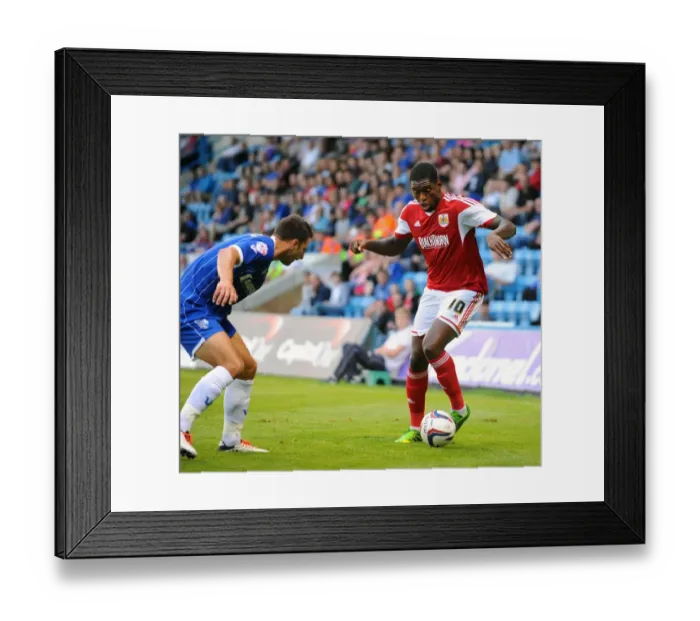 Framed Print : Gillingham vs. Bristol City: Clash of the Football Giants (06.08.13) Framed Print : Gillingham vs. Bristol City: Clash of the Football Giants (06.08.13)