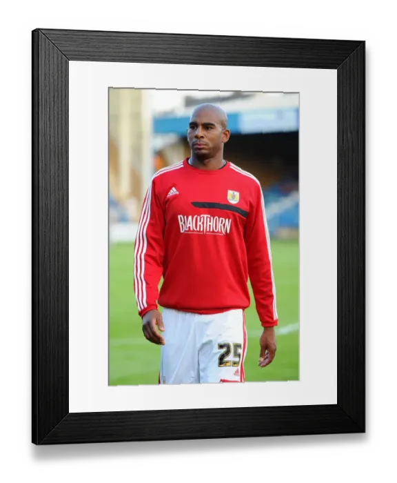 Framed Print : Marvin Elliott of Bristol City in Action against Gillingham at Priestfield Stadium, 2013
