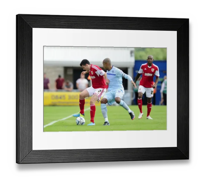 Framed Print : Brendon Moloney Holds Upper Hand: Coventry vs. Bristol City, 11-08-2013