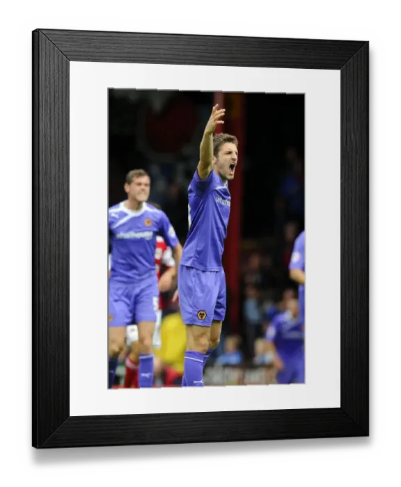 Framed Print : Richard Stearman in Action: Bristol City vs. Wolverhampton Wanderers at Ashton Gate (August 13, 2013) Framed Print : Richard Stearman in Action: Bristol City vs. Wolverhampton Wanderers at Ashton Gate (August 13, 2013)