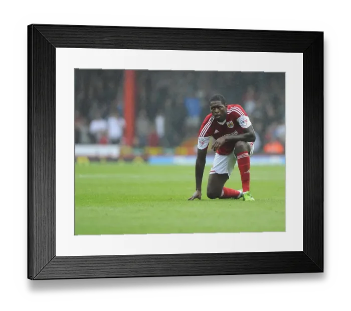 Framed Print : Jay Emmanuel-Thomas in Action: Bristol City vs. Wolves, Sky Bet League One, 2013 Framed Print : Jay Emmanuel-Thomas in Action: Bristol City vs. Wolves, Sky Bet League One, 2013