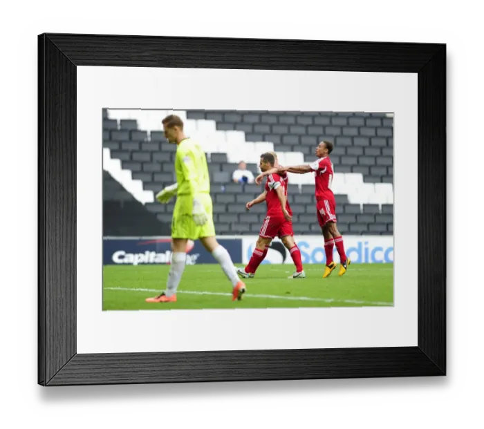 Framed Print : Bristol City's Sam Baldock Celebrates Goal Against Milton Keynes Dons, Sky Bet League One, 2013 Framed Print : Bristol City's Sam Baldock Celebrates Goal Against Milton Keynes Dons, Sky Bet League One, 2013