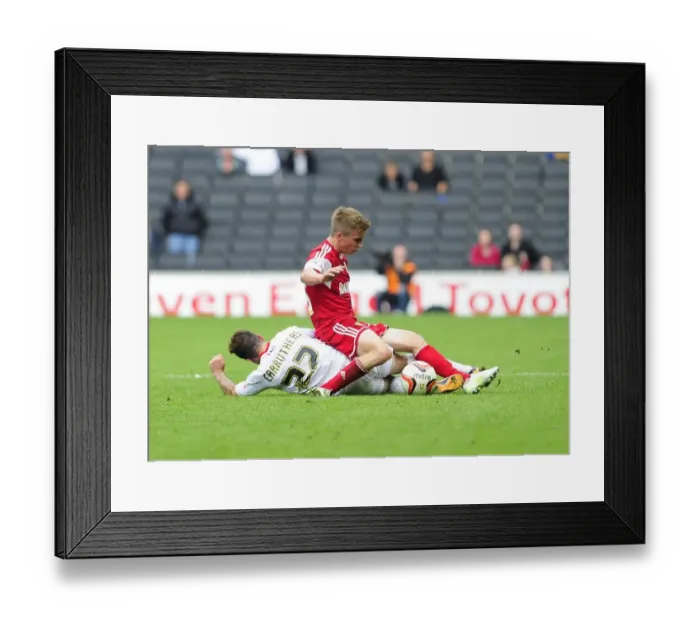 Framed Print : Bristol City's Joe Bryan Fouled by Samir Carruthers during Milton Keynes Dons vs Bristol City, Sky Bet League One (August 24, 2013) Framed Print : Bristol City's Joe Bryan Fouled by Samir Carruthers during Milton Keynes Dons vs Bristol City, Sky Bet League One (August 24, 2013)