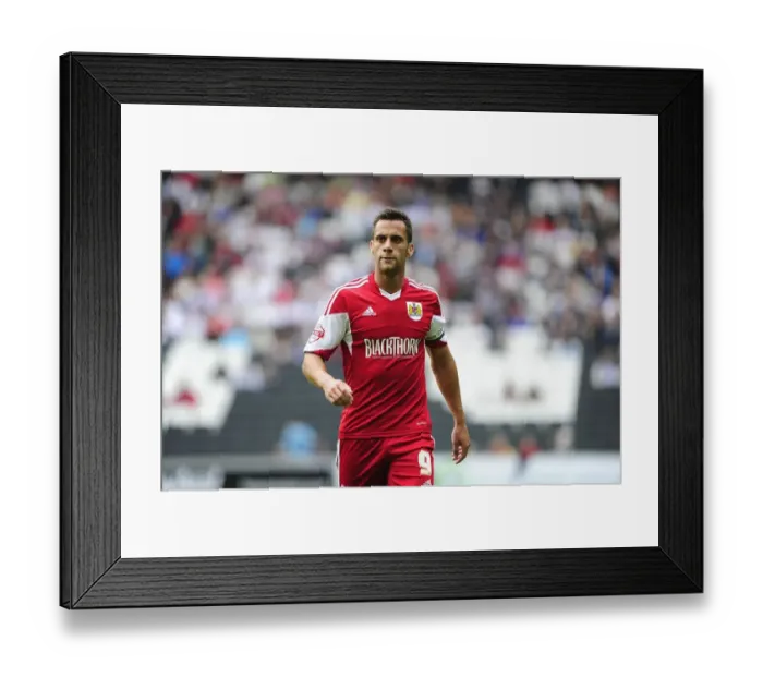 Framed Print : Sam Baldock Leads Bristol City's Charge Against Milton Keynes Dons in Sky Bet League One, 2013 Framed Print : Sam Baldock Leads Bristol City's Charge Against Milton Keynes Dons in Sky Bet League One, 2013