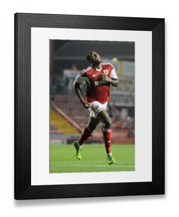 Framed Print : Bristol City's Jay Emmanuel-Thomas Scores Dramatic Goal Against Crystal Palace in Capital One Cup