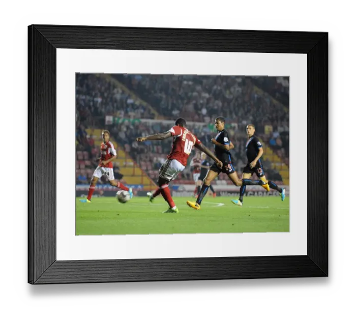 Framed Print : Bristol City's Jay Emmanuel-Thomas Scores Opening Goal Against Crystal Palace, Ashton Gate, 2013
