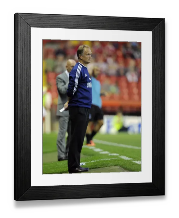 Framed Print : Sean O'Driscoll and Bristol City Face-off Against Crystal Palace in Capital One Cup
