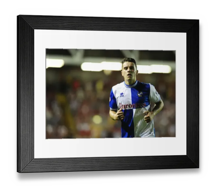 Framed Print : Bristol Derby: Oliver Norburn of Bristol Rovers vs. Bristol City in Johnstone's Paint Trophy First Round (2013) Framed Print : Bristol Derby: Oliver Norburn of Bristol Rovers vs. Bristol City in Johnstone's Paint Trophy First Round (2013)