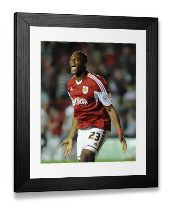 Framed Print : Bristol Derby Triumph: Marlon Harewood's Goal for Bristol City in Johnstone Paint Trophy