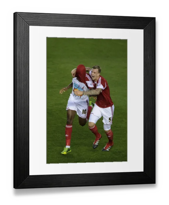Framed Print : Bristol City FC: Emmanuel-Thomas and Flint's Thrilling Framed Print : Bristol City FC: Emmanuel-Thomas and Flint's Thrilling