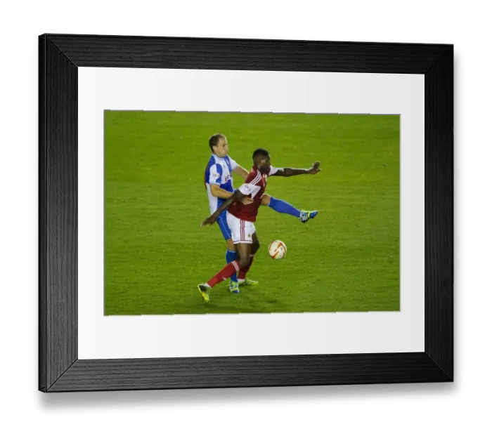 Framed Print : Bristol Derby: Jay Emmanuel-Thomas vs Mark McChrystal Clash in Johnstones Paint Trophy First Round Framed Print : Bristol Derby: Jay Emmanuel-Thomas vs Mark McChrystal Clash in Johnstones Paint Trophy First Round