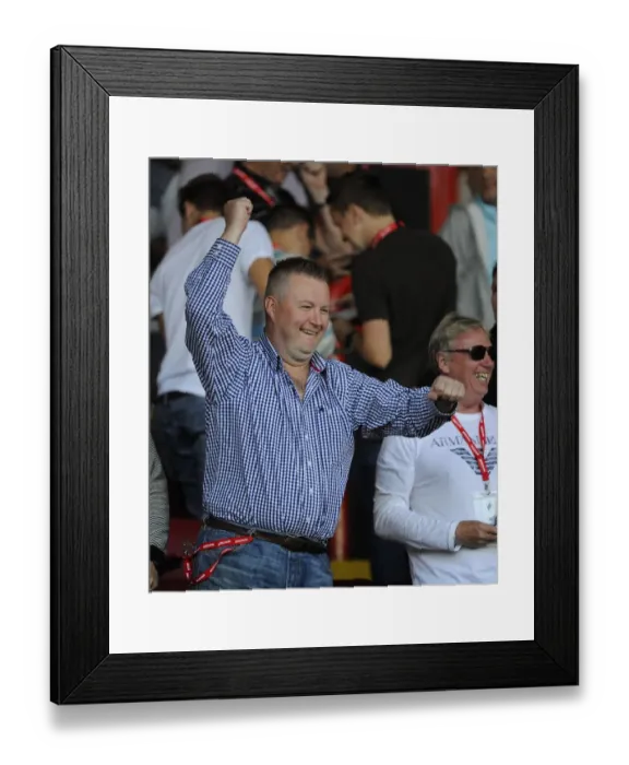 Framed Print : Bristol Derby: Football Rivalry - Bristol City vs. Bristol Rovers in Johnstone's Paint Trophy First Round, Ashton Gate, 2013 Framed Print : Bristol Derby: Football Rivalry - Bristol City vs. Bristol Rovers in Johnstone's Paint Trophy First Round, Ashton Gate, 2013
