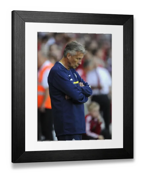 Framed Print : Bristol Derby: John Ward vs. Bristol City - JPT First Round Clash (Bristol City vs. Bristol Rovers)