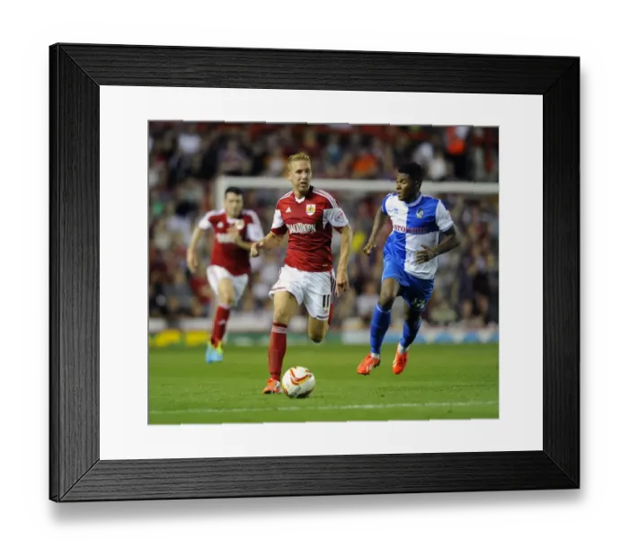 Framed Print : Bristol Derby: Scott Wagstaff Faces Off Against Rivals in Johnstone's Paint Trophy Framed Print : Bristol Derby: Scott Wagstaff Faces Off Against Rivals in Johnstone's Paint Trophy