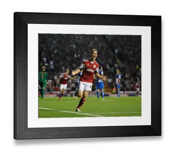 Framed Print : Bristol City's Joe Bryan Scores the Winning Goal in the Bristol Derby of the Johnstone Paint Trophy (2013) Framed Print : Bristol City's Joe Bryan Scores the Winning Goal in the Bristol Derby of the Johnstone Paint Trophy (2013)