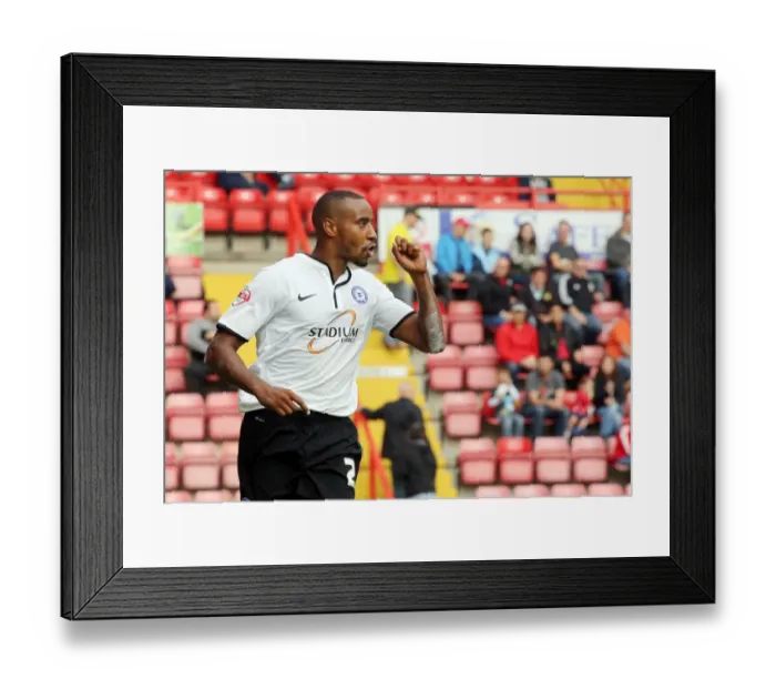 Framed Print : Bristol City's Tyrone Barnett's Thrilling Goal Celebration vs Peterborough United, September 14, 2013