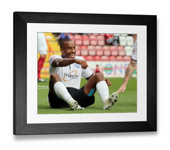 Framed Print : Bristol City's Tyrone Barnett's Euphoric Goal Celebration vs Peterborough United, September 14, 2013