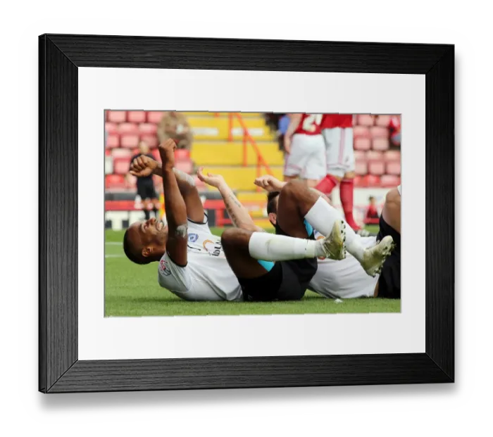 Framed Print : Tyrone Barnett's Thrilling Goal: A Moment of Euphoria for Bristol City against Peterborough United