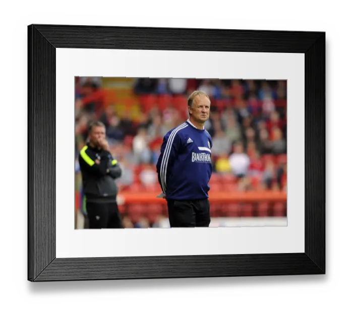 Framed Print : Sean O'Driscoll Leads Bristol City Against Peterborough United, Sky Bet League One, September 14, 2013 Framed Print : Sean O'Driscoll Leads Bristol City Against Peterborough United, Sky Bet League One, September 14, 2013