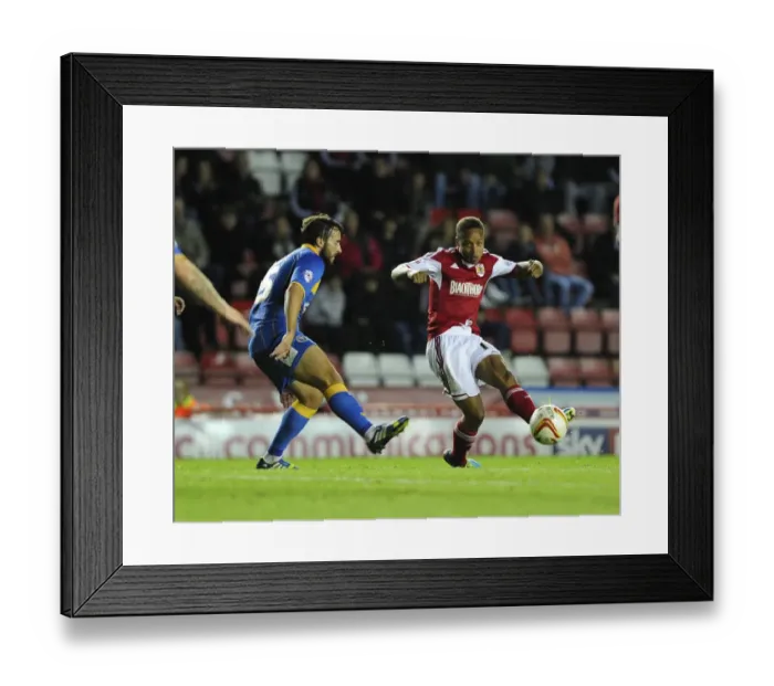 Framed Print : Bobby Reid in Action: Bristol City vs. Shrewsbury Town, Sky Bet League One, 2013 Framed Print : Bobby Reid in Action: Bristol City vs. Shrewsbury Town, Sky Bet League One, 2013