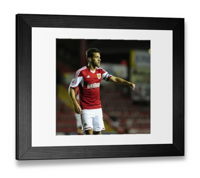 Framed Print : Bristol City's Sam Baldock Scores Against Shrewsbury Town, September 17, 2013 Framed Print : Bristol City's Sam Baldock Scores Against Shrewsbury Town, September 17, 2013