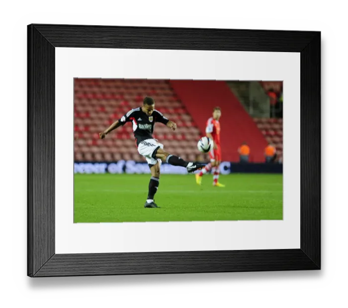 Framed Print : Bobby Reid Goes for Glory: Southampton vs. Bristol City, Capital One Cup Showdown Framed Print : Bobby Reid Goes for Glory: Southampton vs. Bristol City, Capital One Cup Showdown