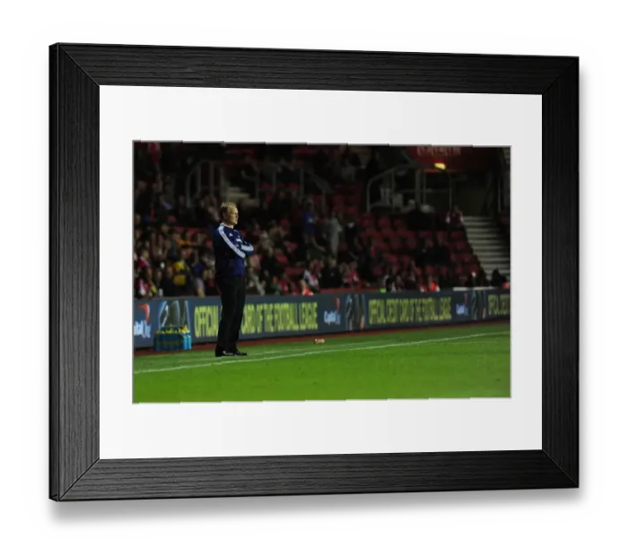 Framed Print : Sean O'Driscoll Guides Bristol City at Southampton's St Marys Stadium - Capital One Cup Match Framed Print : Sean O'Driscoll Guides Bristol City at Southampton's St Marys Stadium - Capital One Cup Match