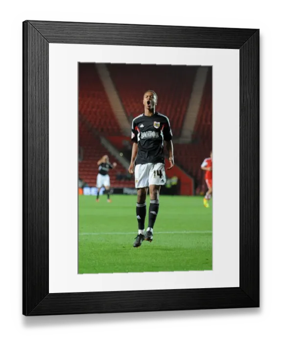 Framed Print : Bristol City's Jordan Wynter Reacts to Missed Opportunity Against Southampton in Capital One Cup