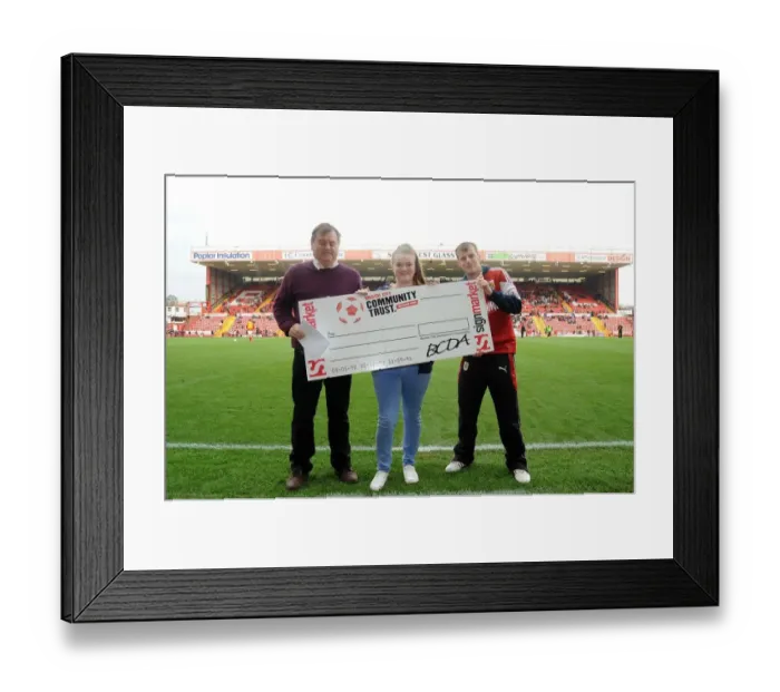 Framed Print : Half Time at Ashton Gate: Bristol City vs Colchester United, Sky Bet League One Framed Print : Half Time at Ashton Gate: Bristol City vs Colchester United, Sky Bet League One