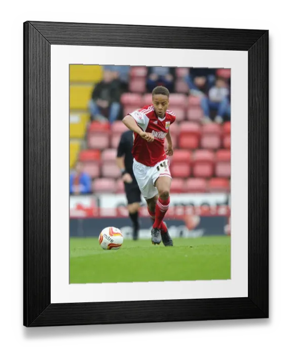 Framed Print : Bobby Reid in Action: Bristol City vs Colchester United, Sky Bet League One, 2013 Framed Print : Bobby Reid in Action: Bristol City vs Colchester United, Sky Bet League One, 2013