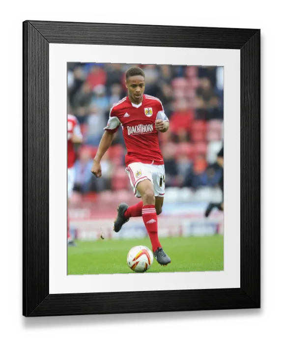 Framed Print : Bobby Reid in Action: Bristol City vs Colchester United, Sky Bet League One (Sept 2013) Framed Print : Bobby Reid in Action: Bristol City vs Colchester United, Sky Bet League One (Sept 2013)