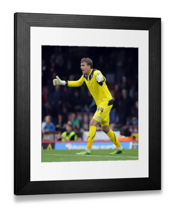 Framed Print : Intense Focus: Sam Walker of Colchester United at Ashton Gate