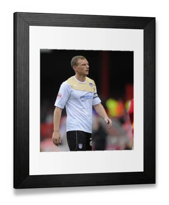 Framed Print : Focused: Brain Wilson in Action for Colchester United vs. Bristol City (Sky Bet League One)