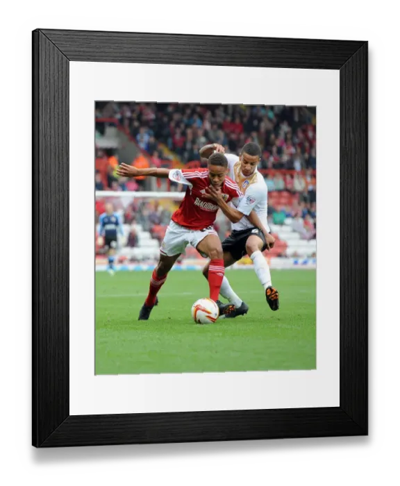 Framed Print : Bobby Reid vs Craig Eastmond: A Fight for Supremacy in the Sky Bet League One Clash, Bristol City vs Colchester United, 2013 Framed Print : Bobby Reid vs Craig Eastmond: A Fight for Supremacy in the Sky Bet League One Clash, Bristol City vs Colchester United, 2013