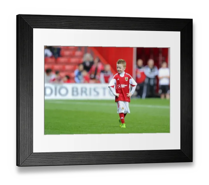 Framed Print : Rivalry Unleashed: Bristol City vs Colchester United at Ashton Gate (September 2013)