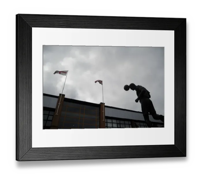 Framed Print : Sky Bet League 1 Showdown: Port Vale vs. Bristol City at Vale Park (2013) - Stature Outside the Ground Framed Print : Sky Bet League 1 Showdown: Port Vale vs. Bristol City at Vale Park (2013) - Stature Outside the Ground